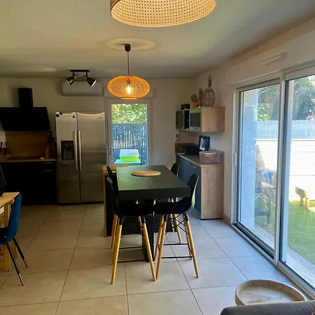 Duplex Piscine 3 Et Clim Proche Plages Apartament